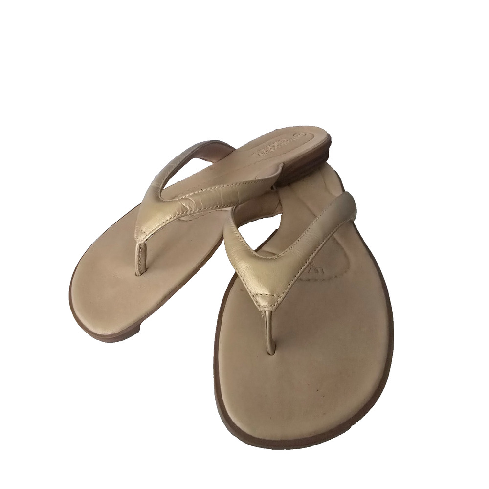 New Montego Bay Club Leather Edition Gold Women's sz 9 Flip